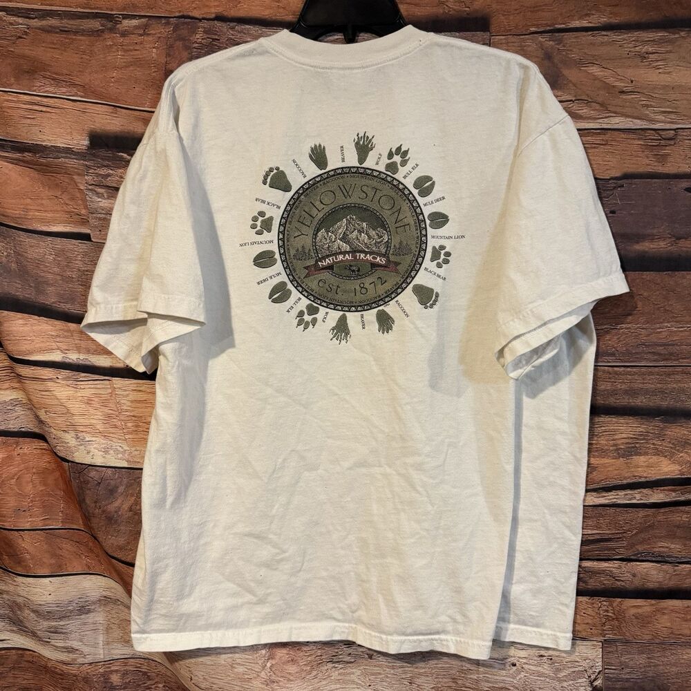 Vintage Yellowstone National Park T Shirt XL Natural Tracks Animal Prints